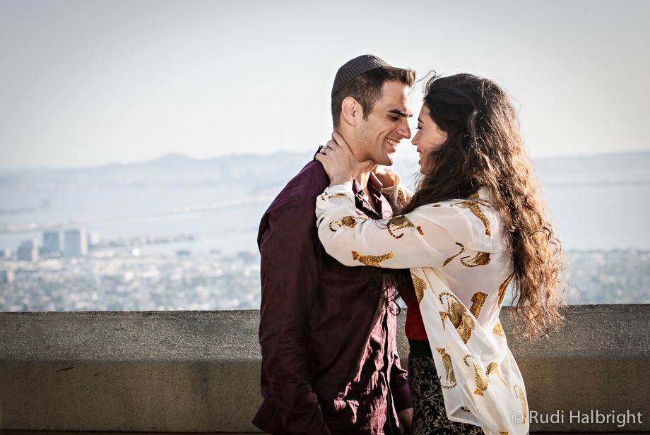 Engagement Session on the UC Berkeley Campus California | Lawrence Hall of Science - Portrait Photographer - Berkeley